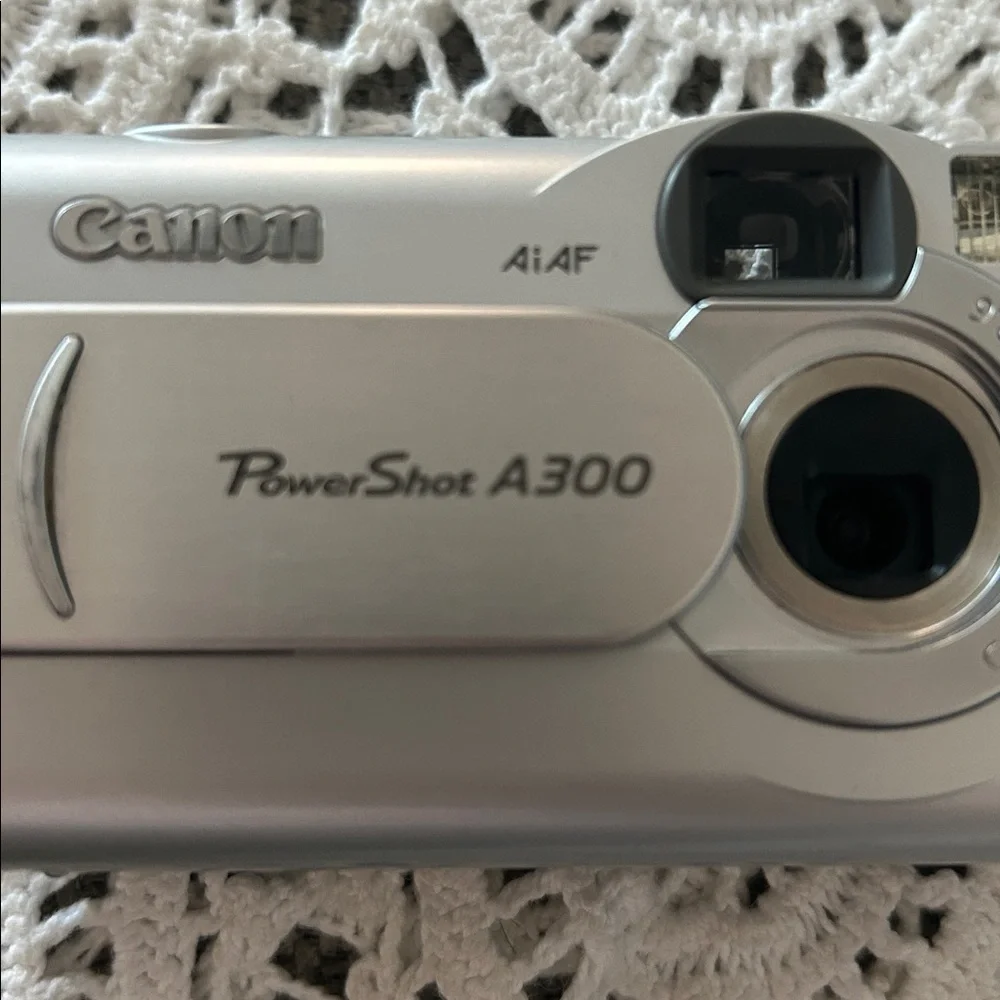 Canon Powershot A300 3.2 Megapixels Camera
